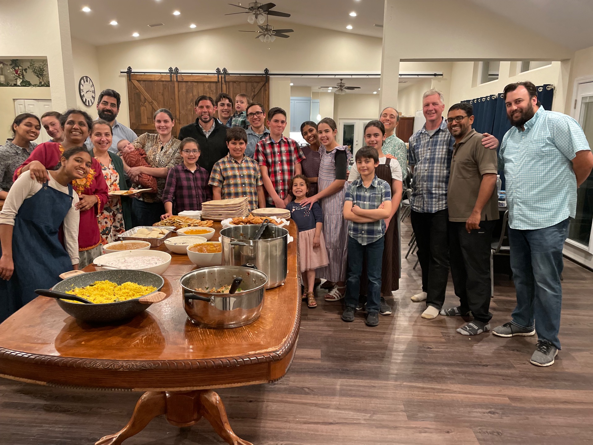 Millereiden koti ja intialainen ilta